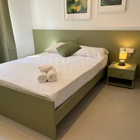Modern And Spacious 3 Bedroom Apartmán *